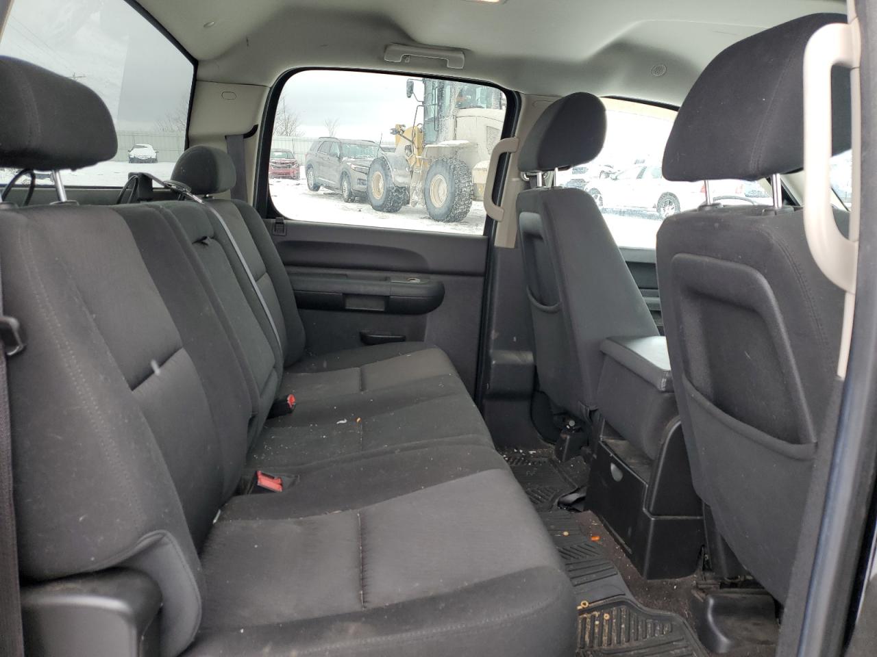 2013 Chevrolet Silverado - Image 10