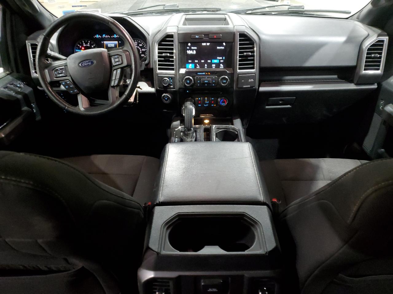2016 Ford F-150 - Image 8