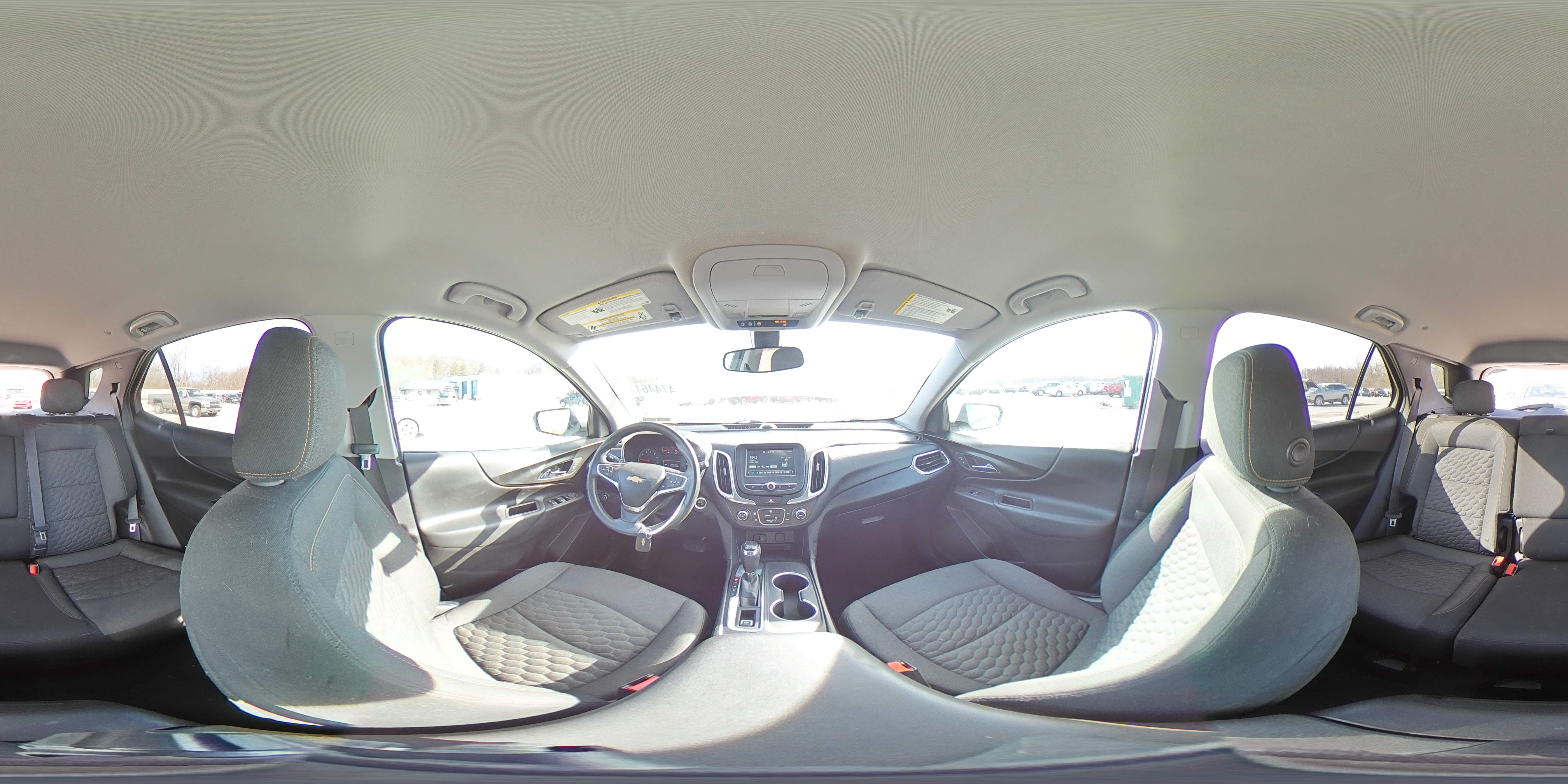 2018 Chevrolet Equinox - Image 13