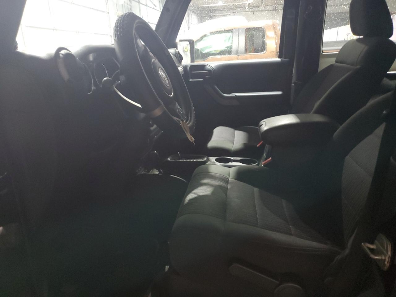 2011 Jeep Wrangler - Image 7