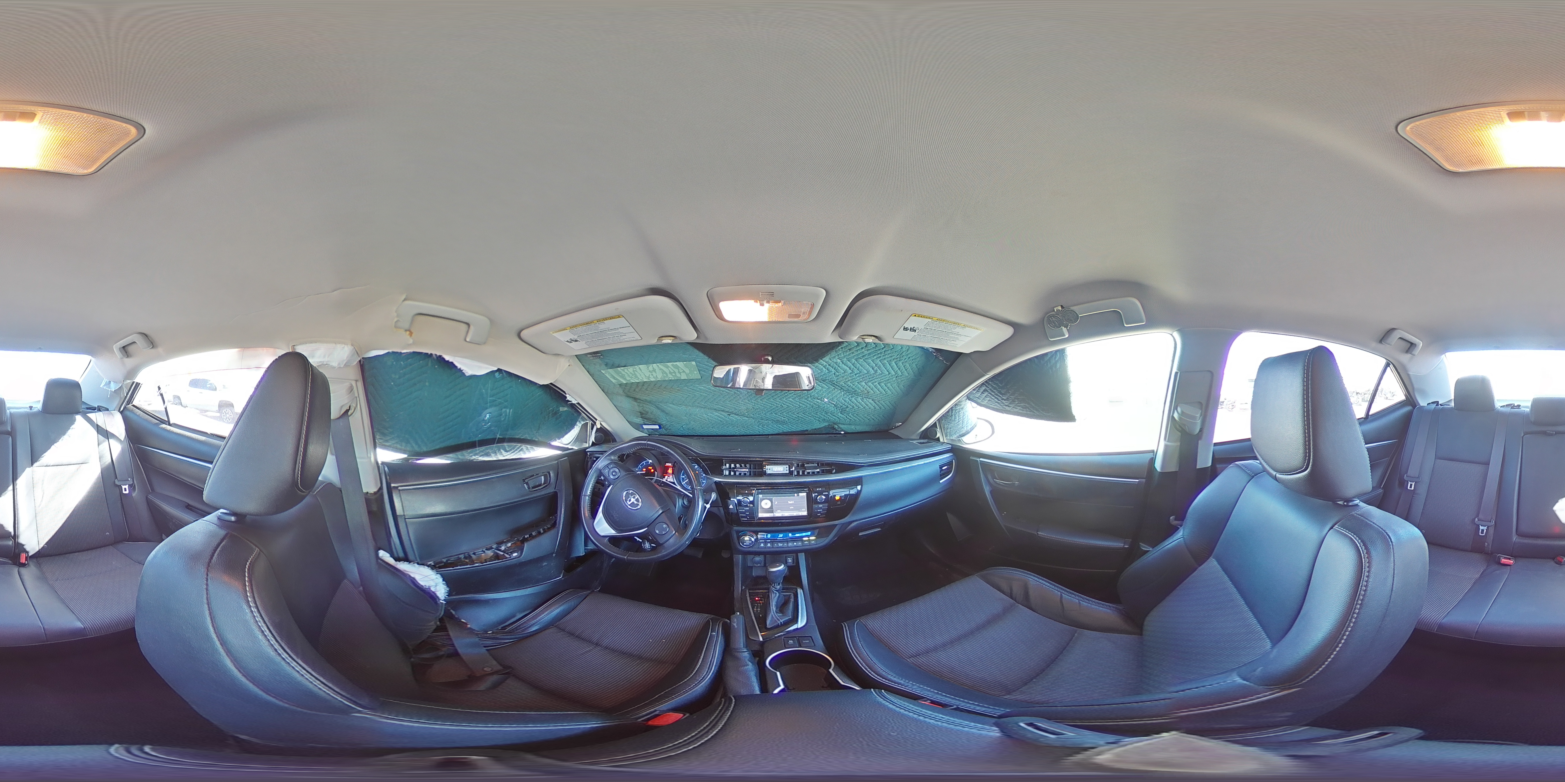 2016 Toyota Corolla - Image 12