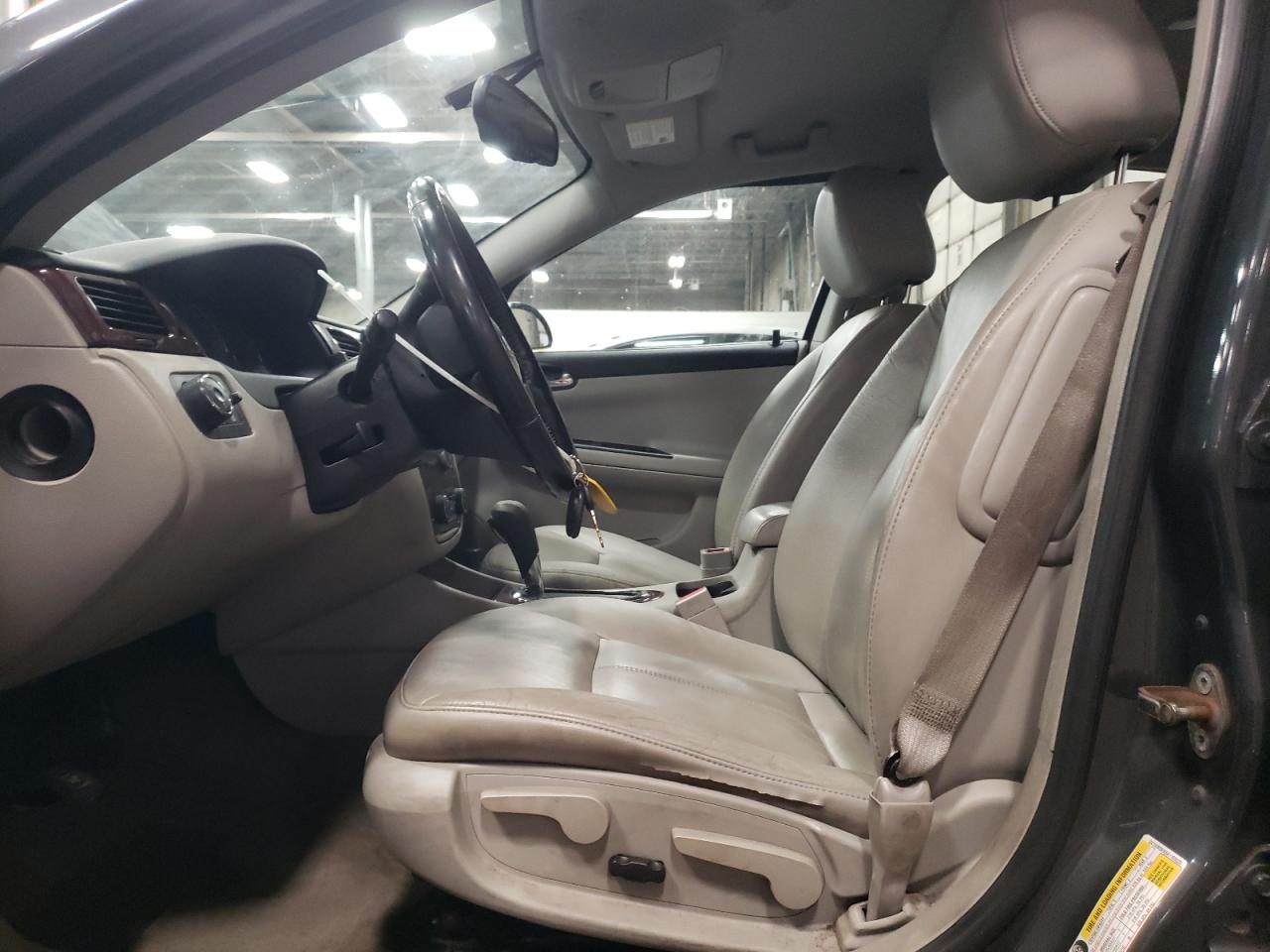 2010 Chevrolet Impala - Image 7