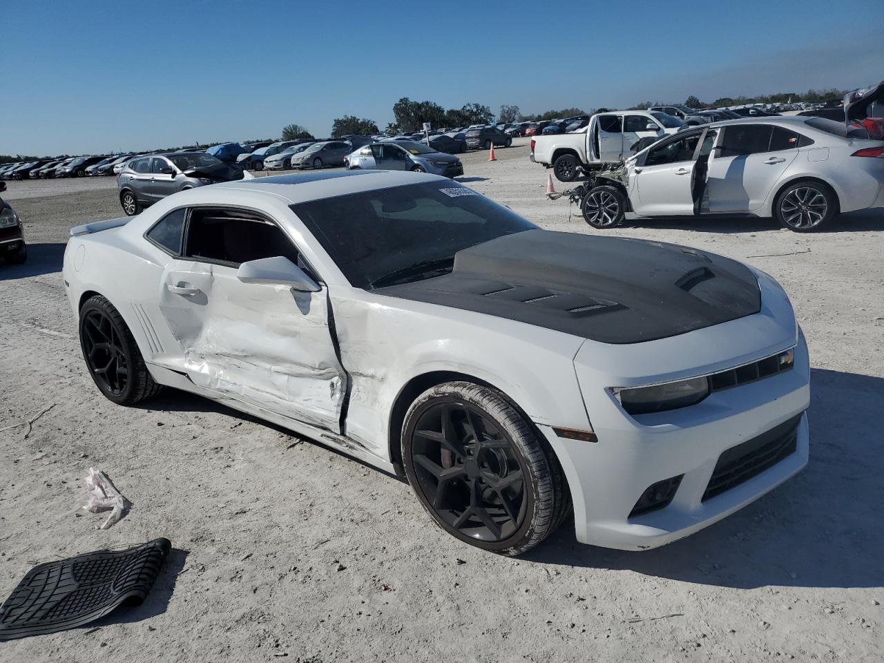 2015 Chevrolet Camaro - Image 4