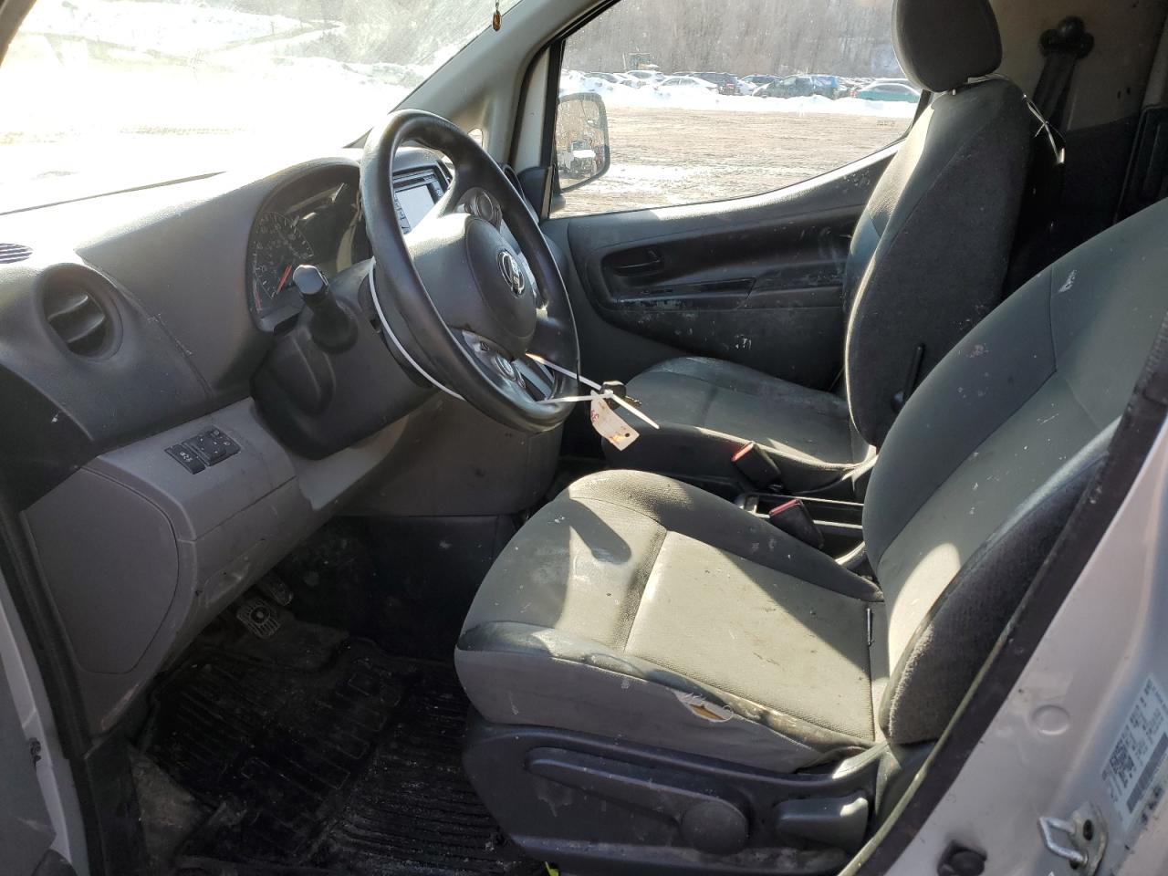 2015 Nissan NV - Image 7