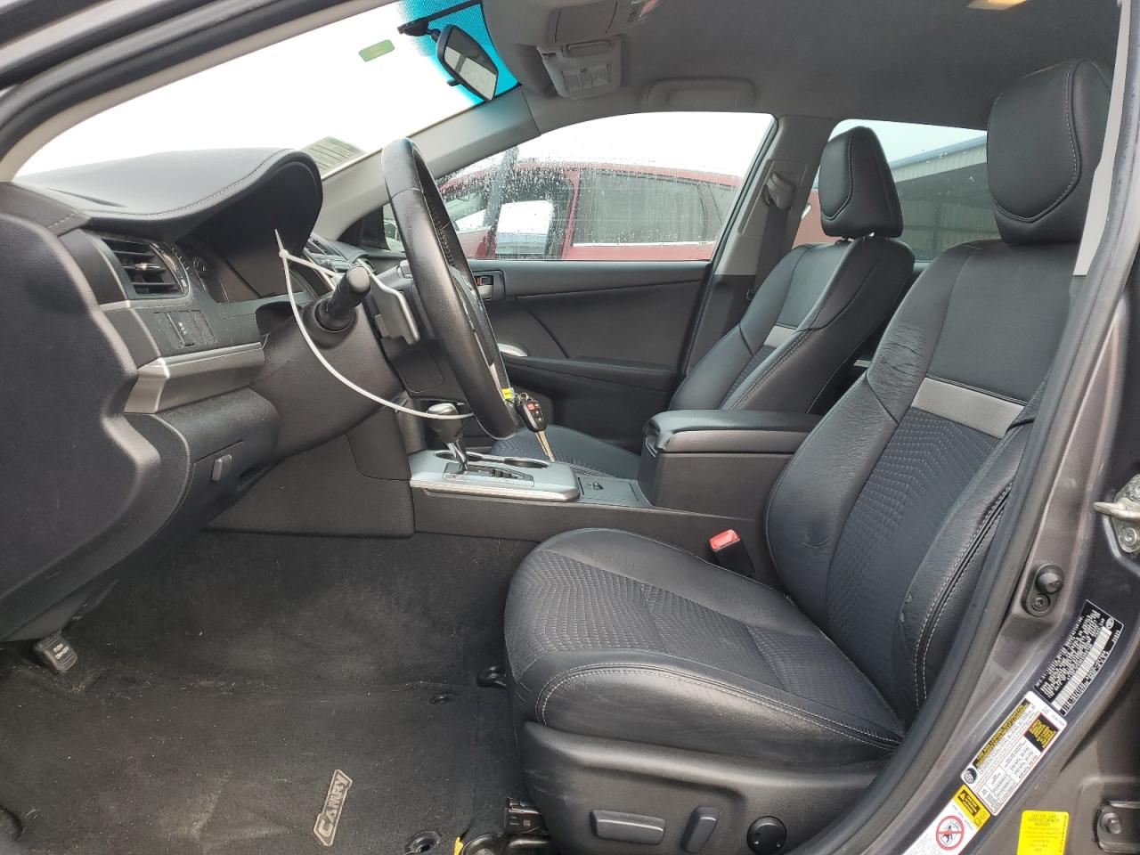 2014 Toyota Camry - Image 7