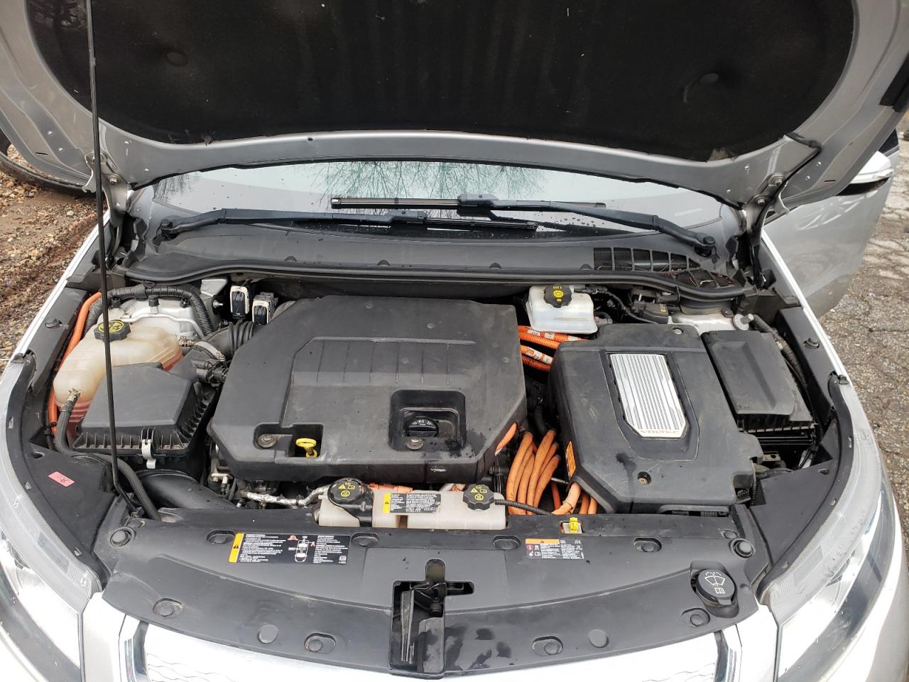 2013 Chevrolet Volt - Image 11
