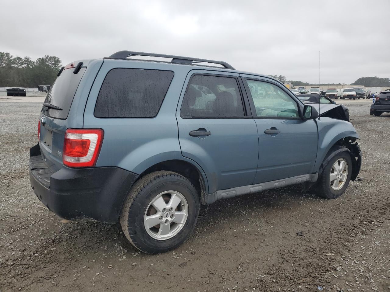 2012 Ford Escape - Image 3