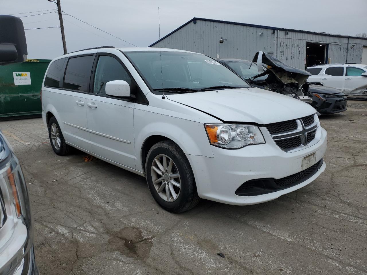2015 Dodge Caravan - Image 4