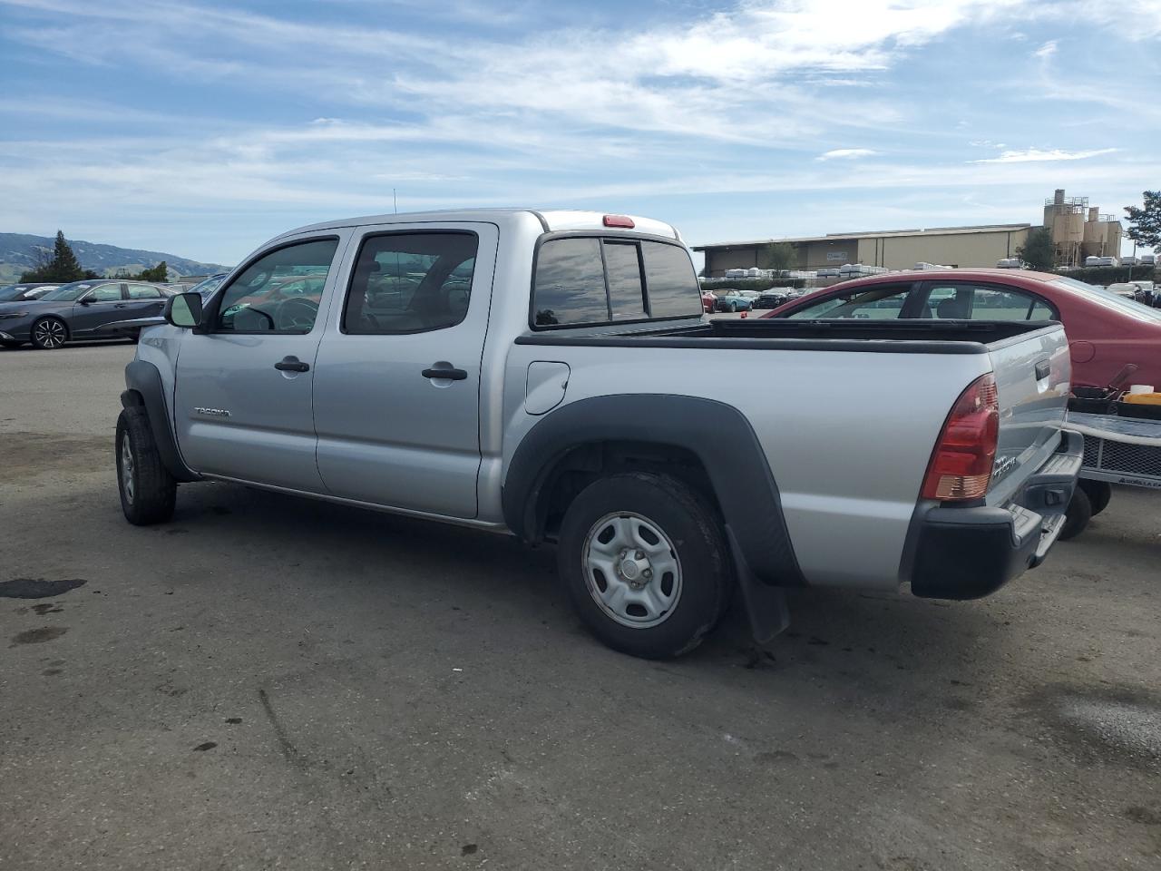 2013 Toyota Tacoma - Image 2