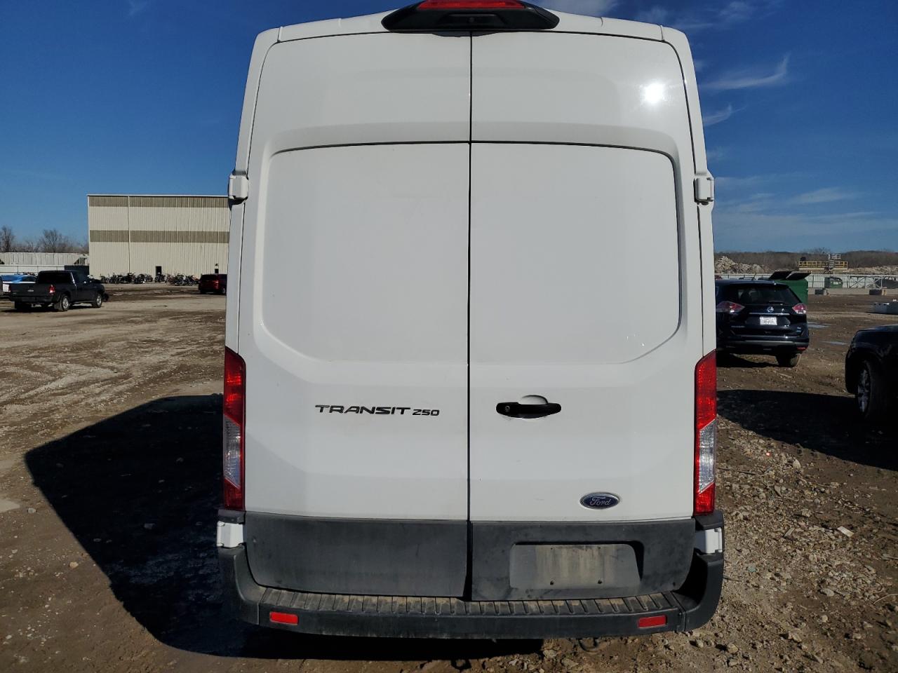 2021 Ford Transit - Image 6