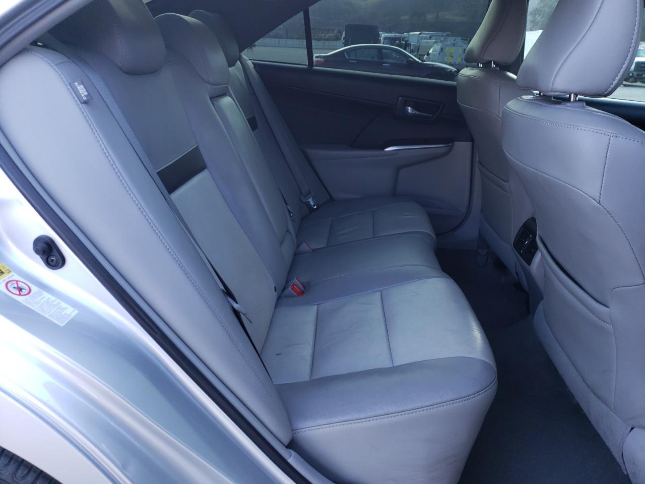 2014 Toyota Camry - Image 10