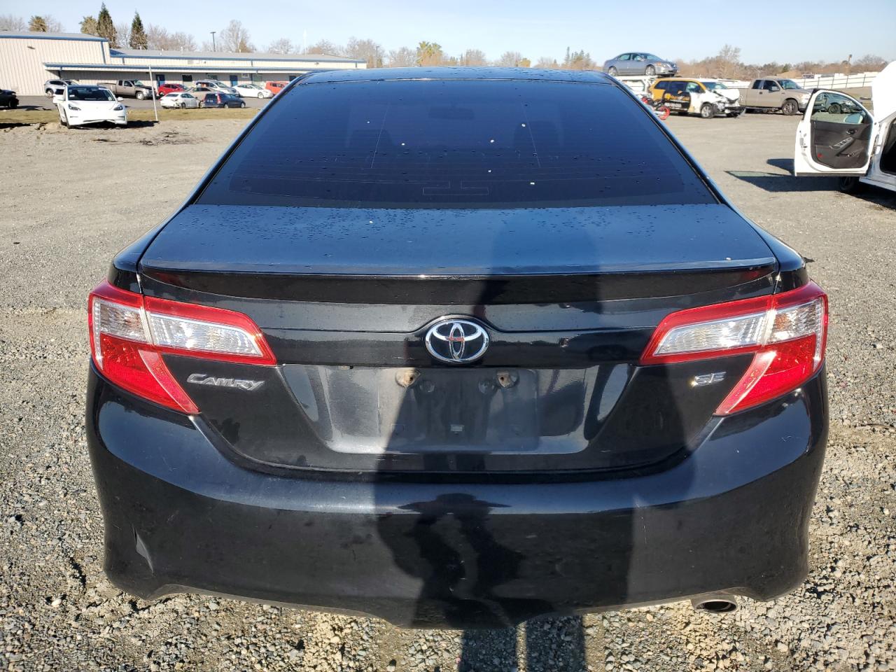 2014 Toyota Camry - Image 6