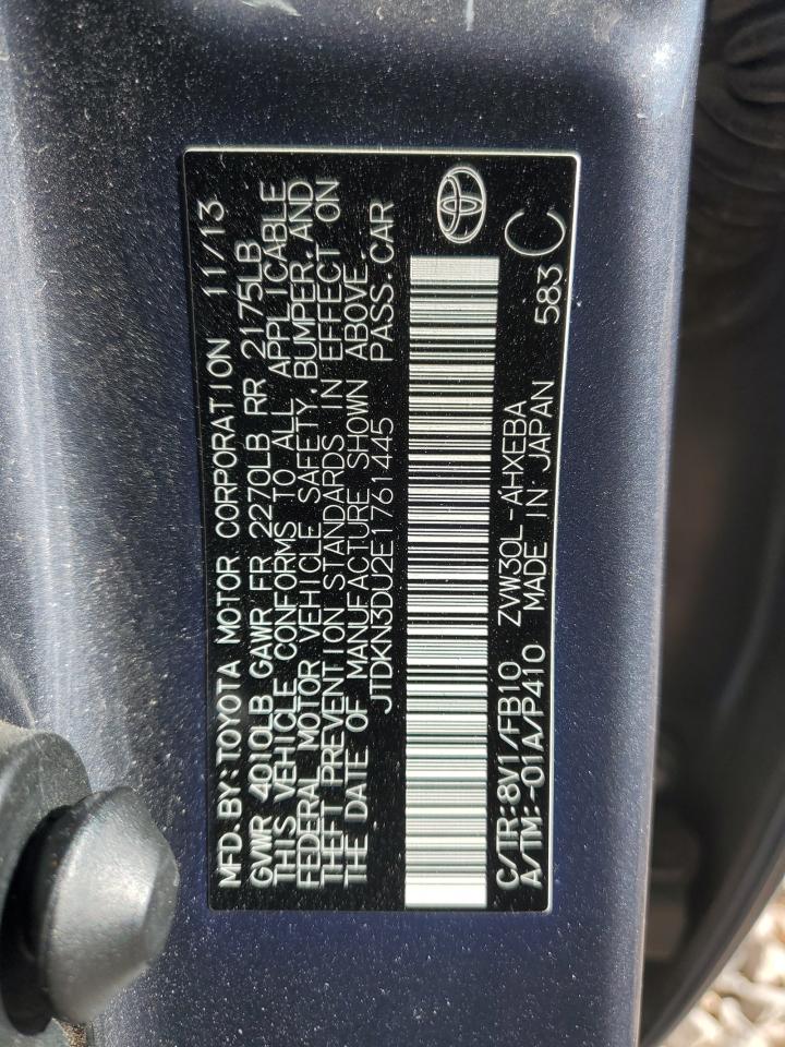 2014 Toyota Prius - Image 12