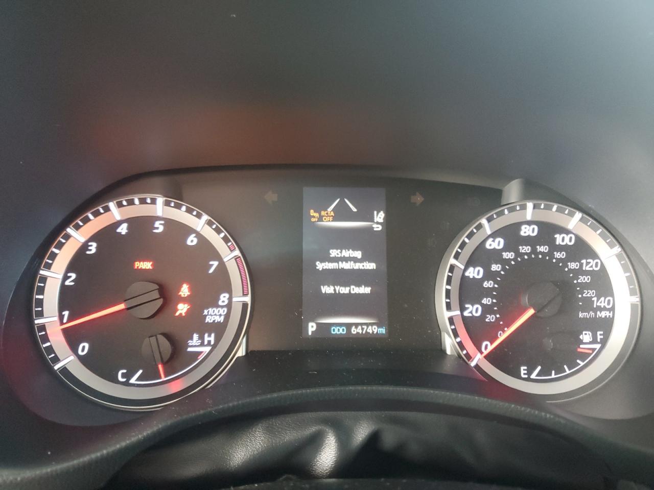 2021 Toyota Highlander - Image 9