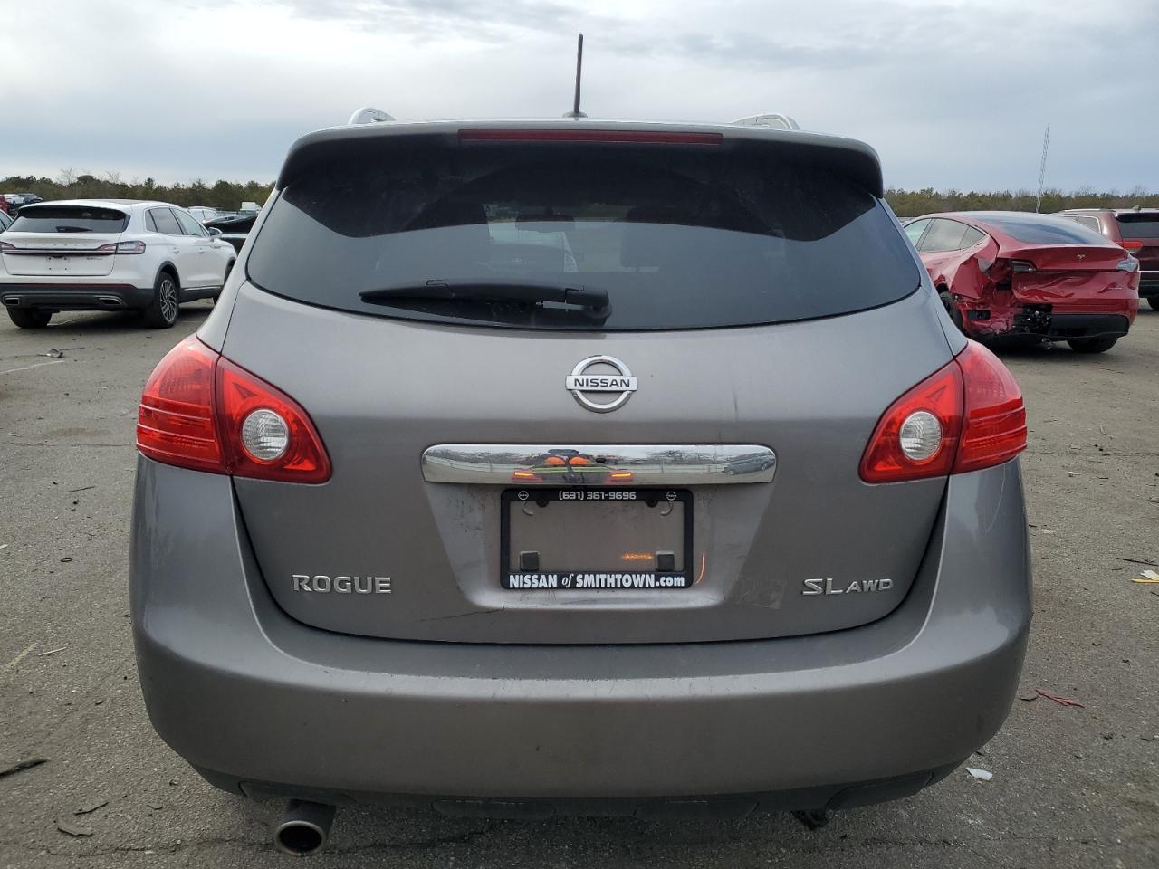 2011 Nissan Rogue - Image 6