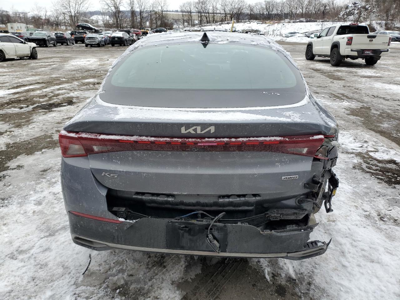 2022 Kia K5 - Image 6