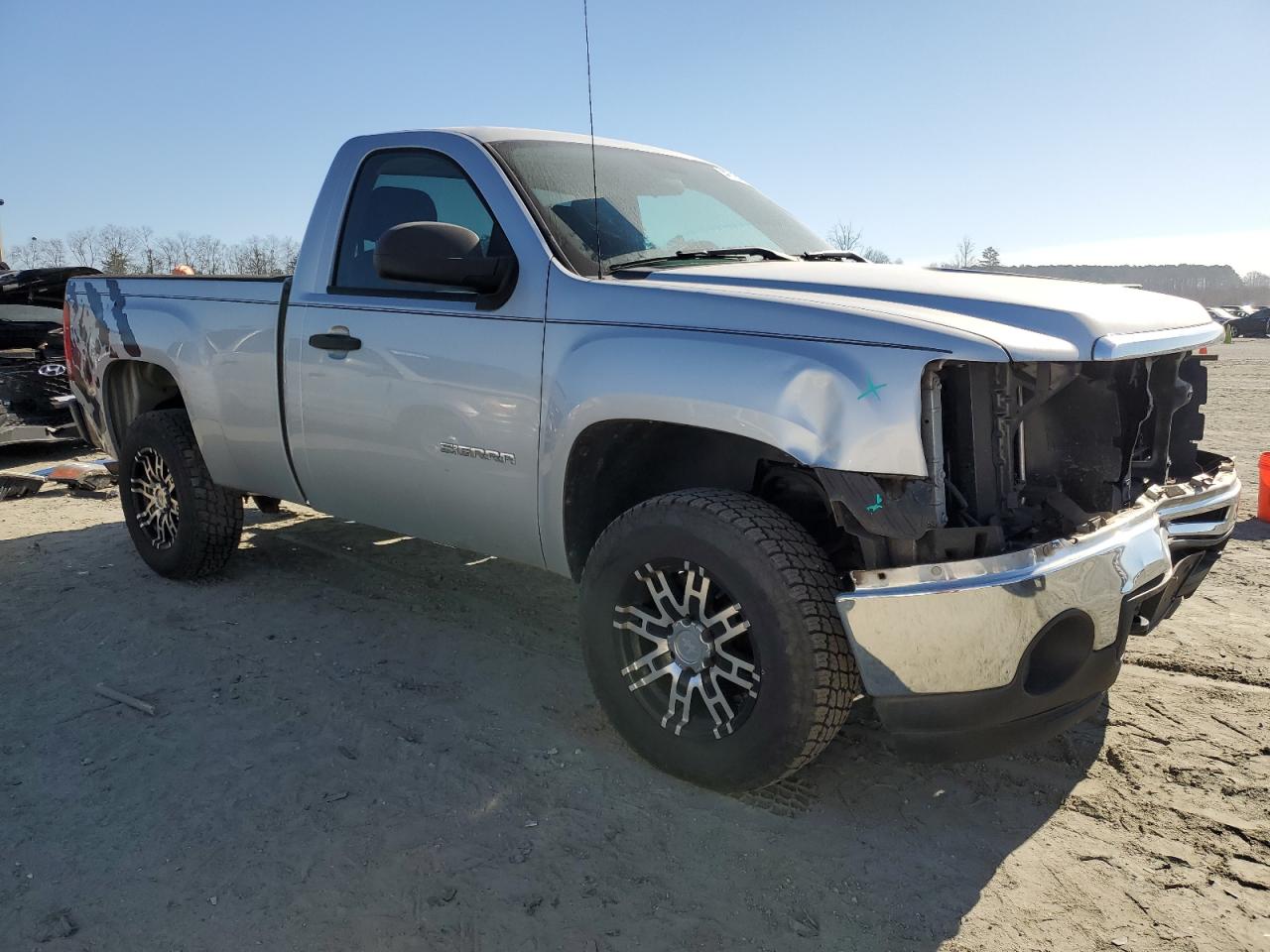 2012 GMC Sierra - Image 4
