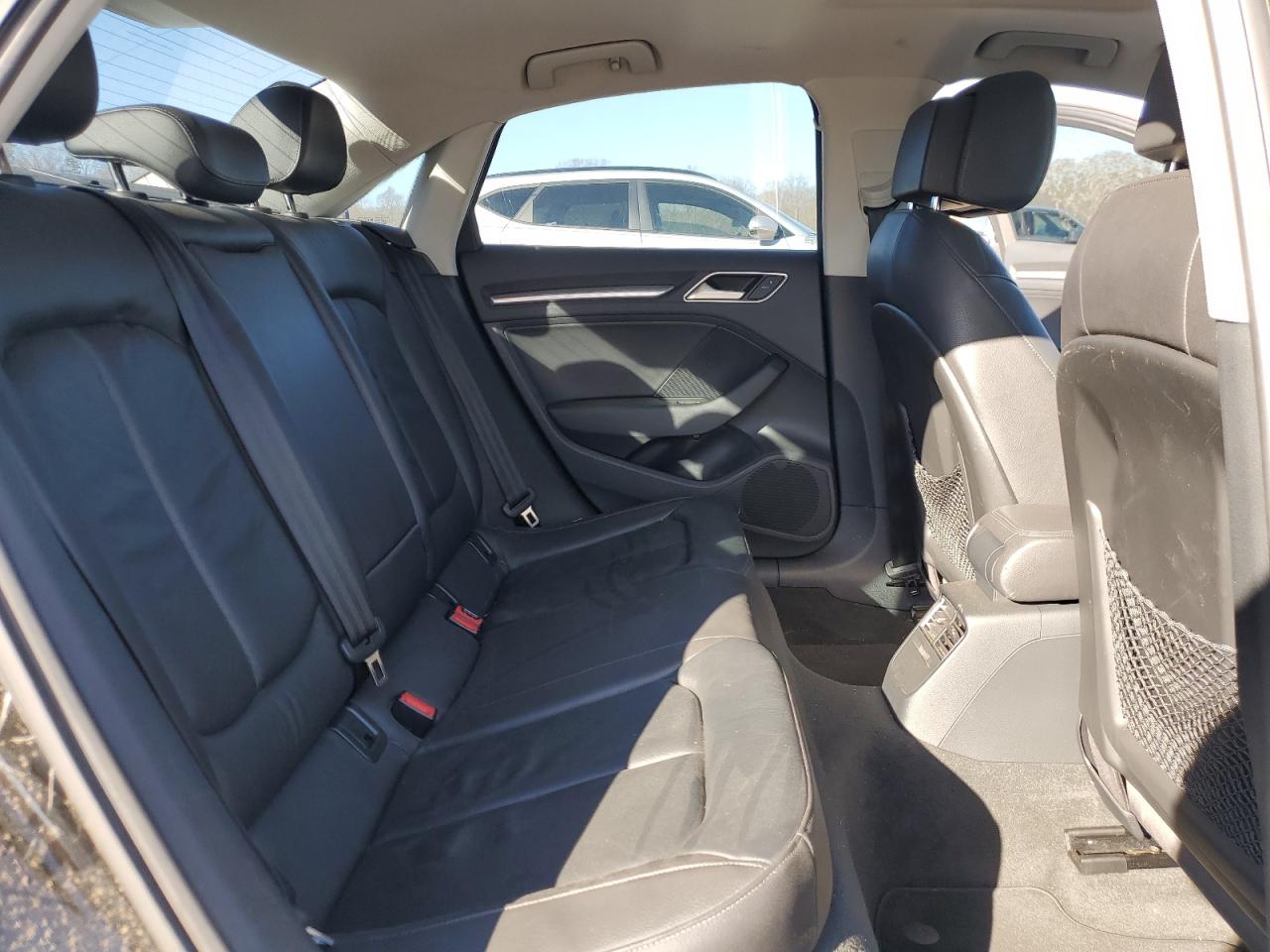 2015 Audi A3 - Image 10