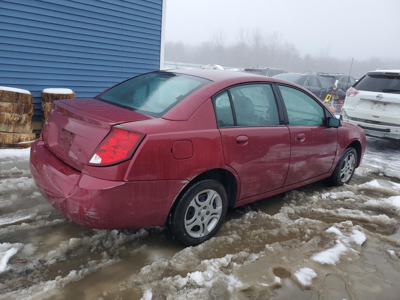 2005 Saturn ION - Image 3