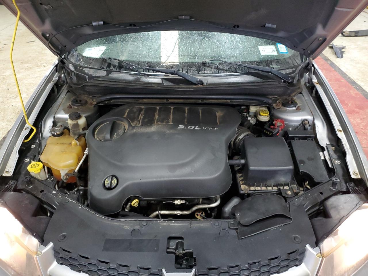 2013 Dodge Avenger - Image 11