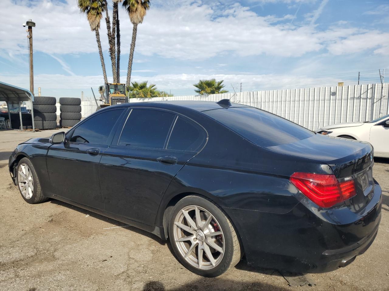 2015 BMW 7er - Image 2