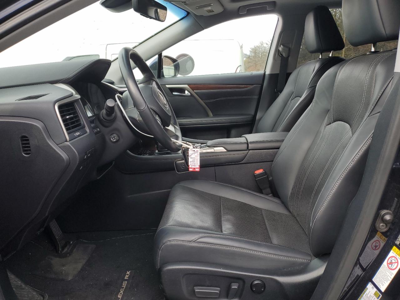 2017 Lexus RX - Image 7