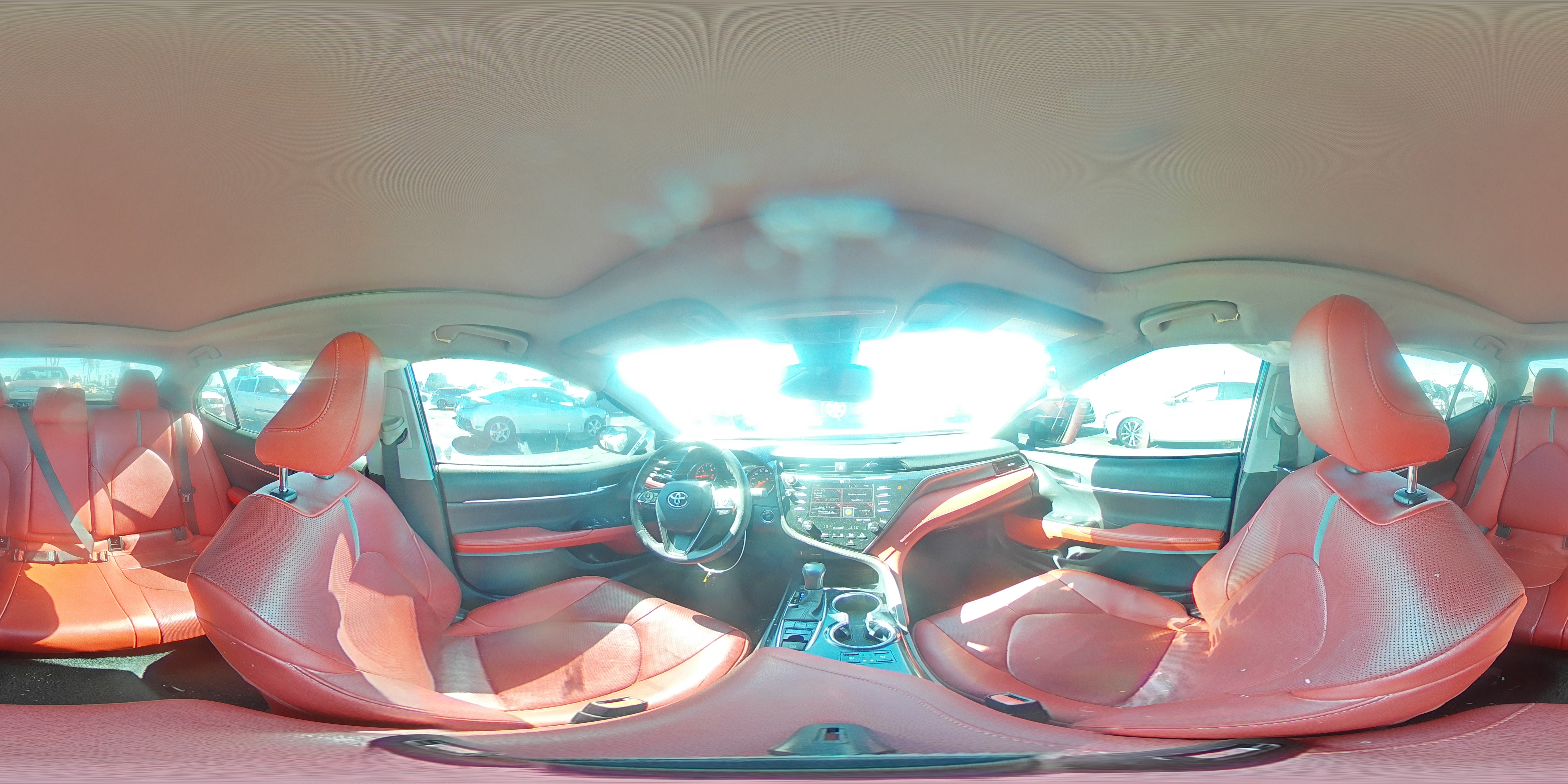 2020 Toyota Camry - Image 13