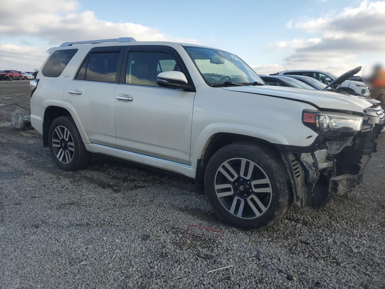 2014 Toyota 4Runner - Image 4