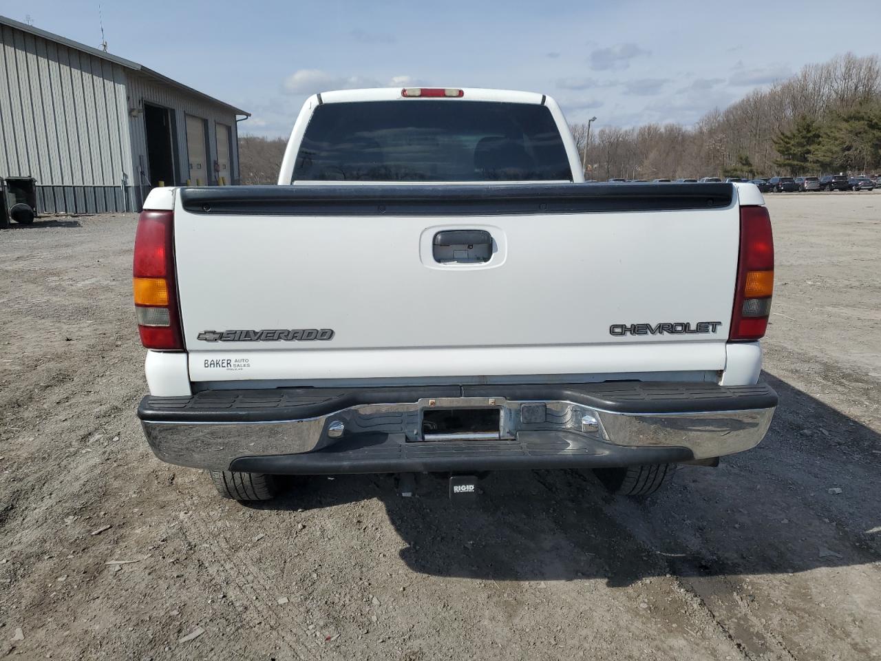 2002 Chevrolet Silverado - Image 6