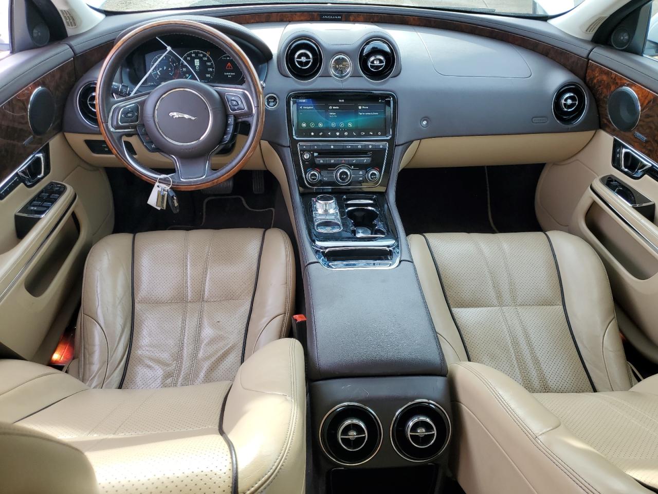 2018 Jaguar XJ - Image 8