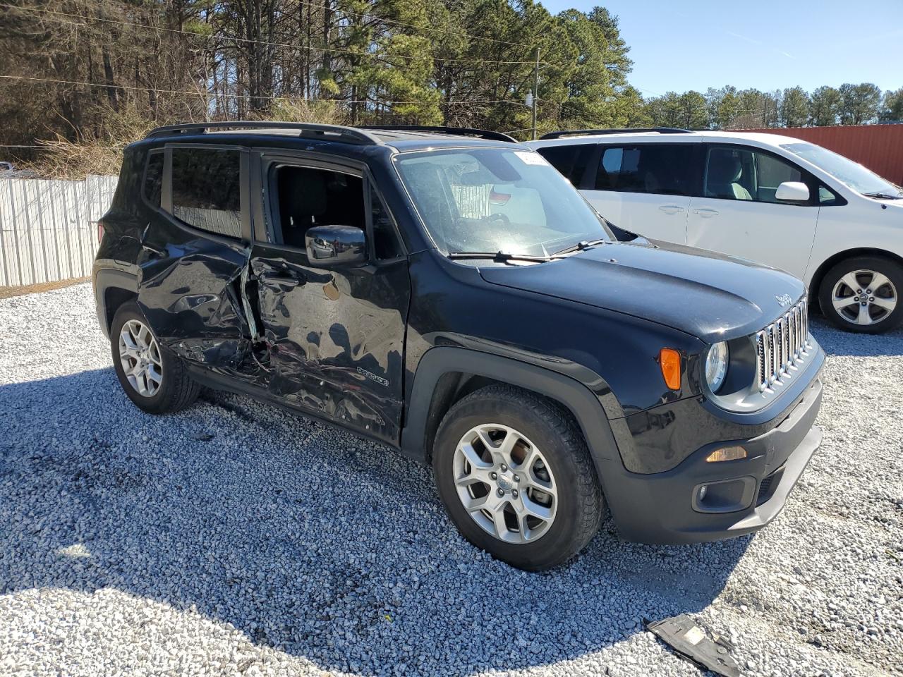 2018 Jeep Renegade - Image 4