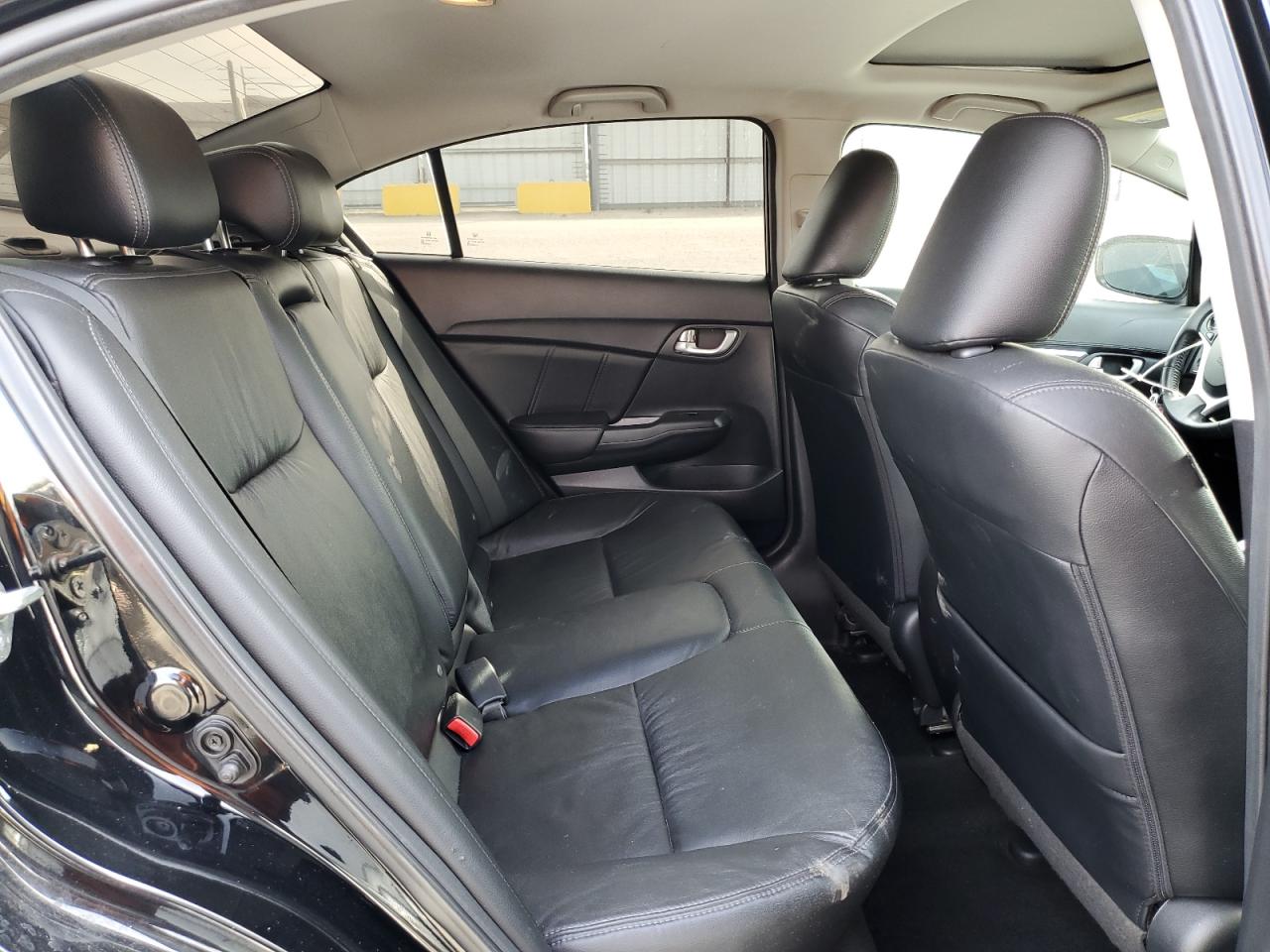2015 Honda Civic - Image 10