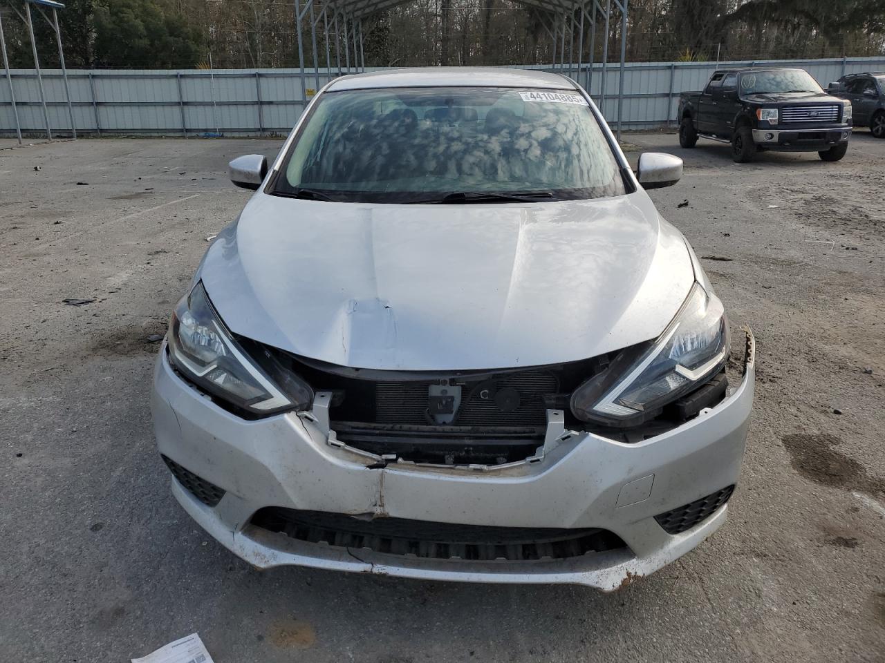 2017 Nissan Sentra - Image 5