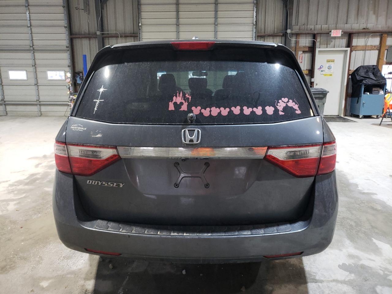 2011 Honda Odyssey - Image 6