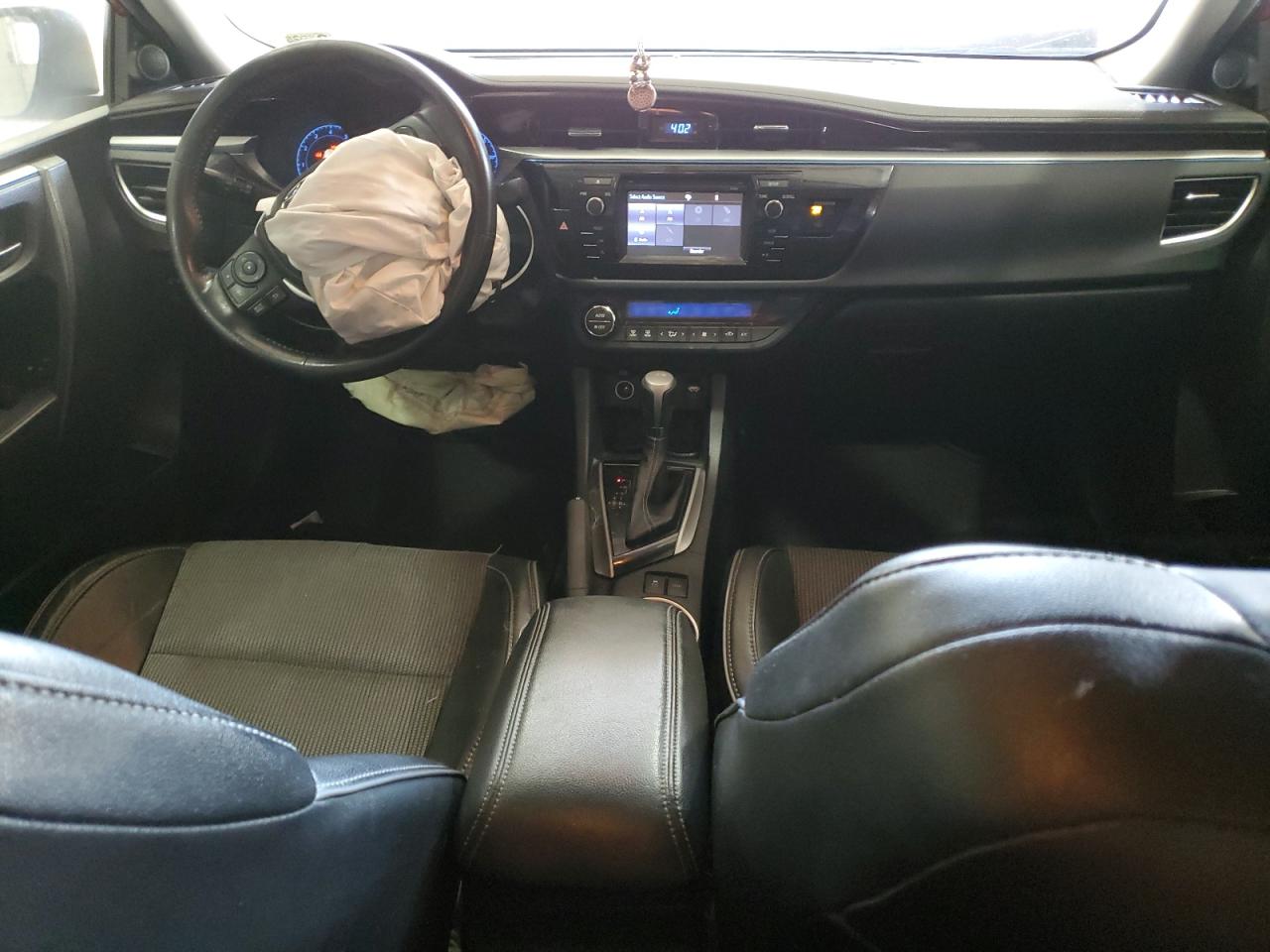 2015 Toyota Corolla - Image 8