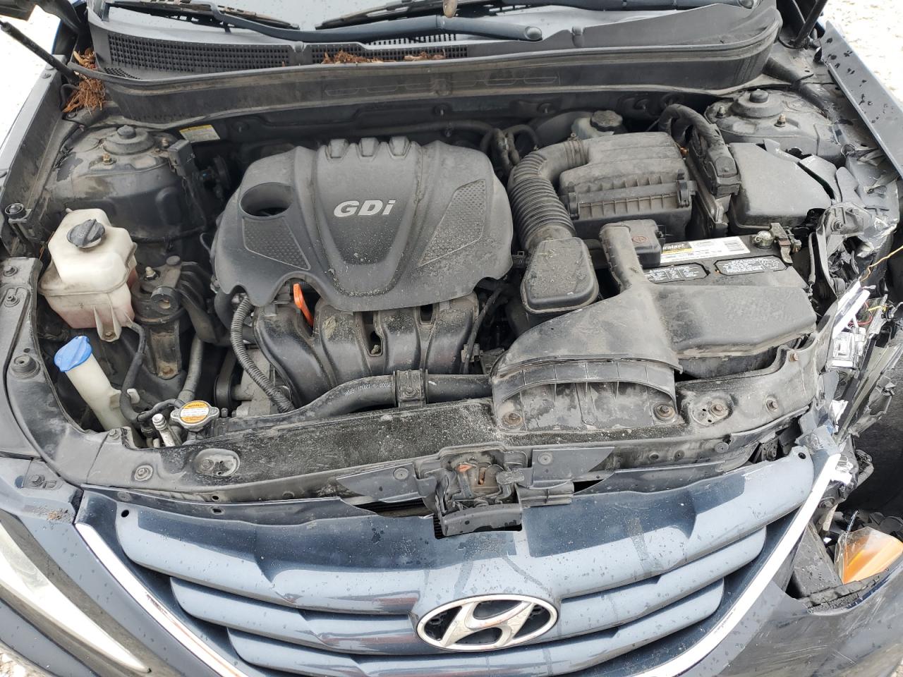 2013 Hyundai Sonata - Image 11