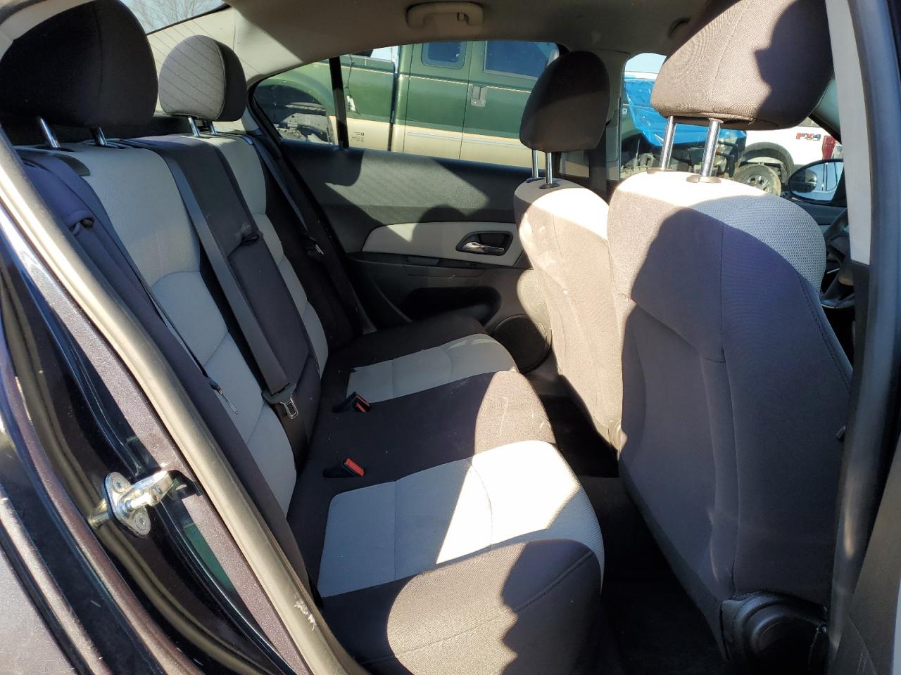 2014 Chevrolet Cruze - Image 10
