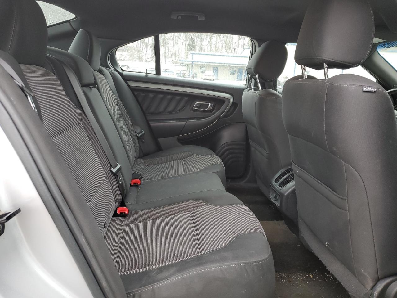 2013 Ford Taurus - Image 10