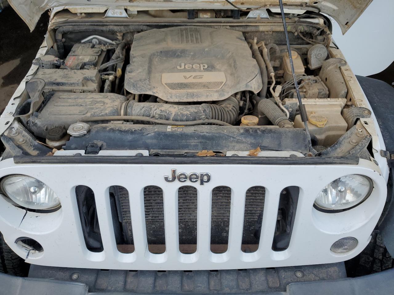2017 Jeep Wrangler - Image 12