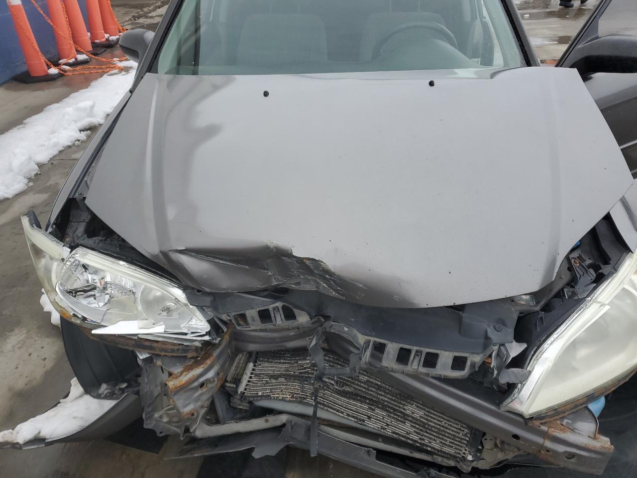 2005 Honda Civic - Image 11