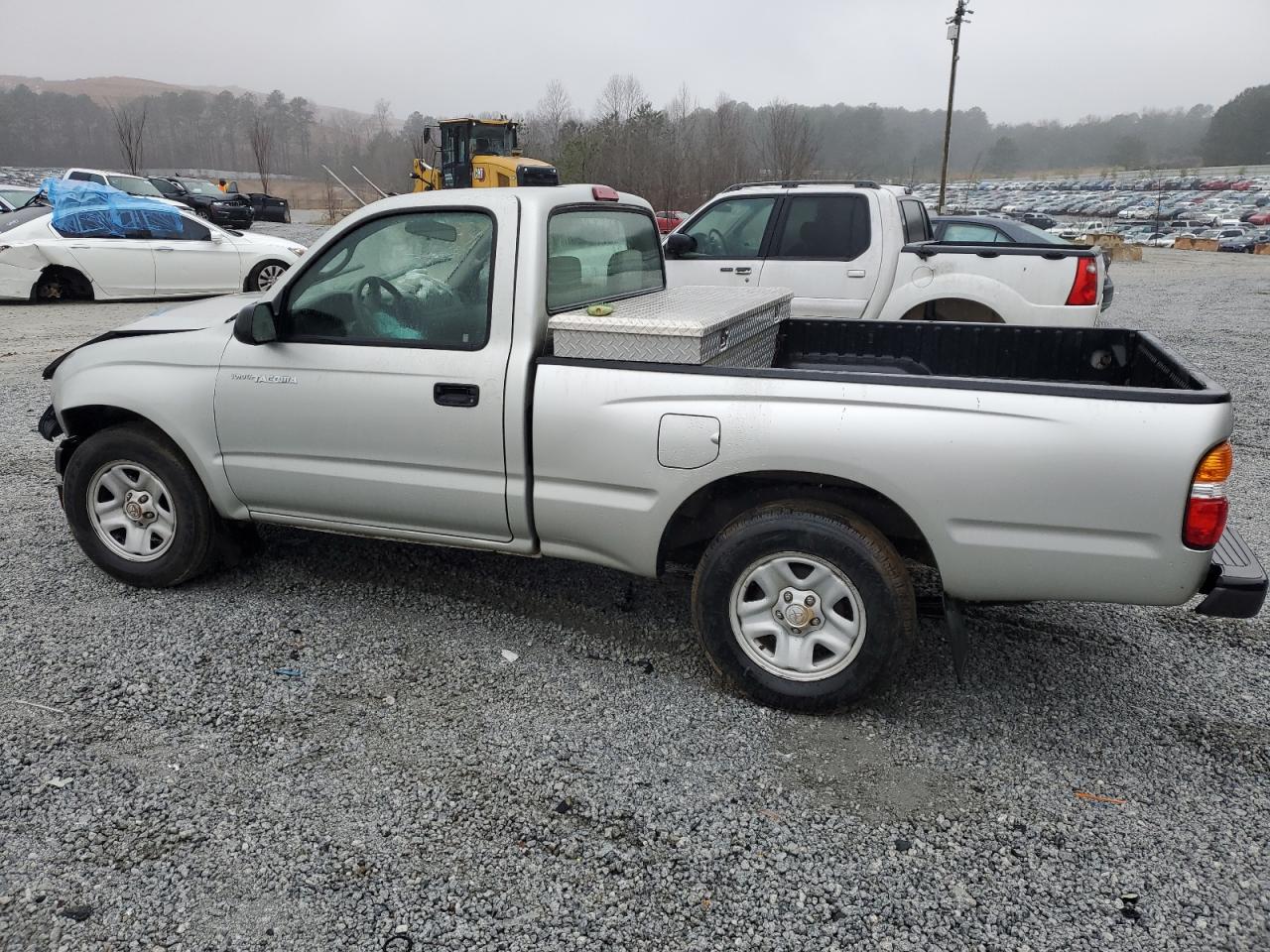 2004 Toyota Tacoma - Image 2
