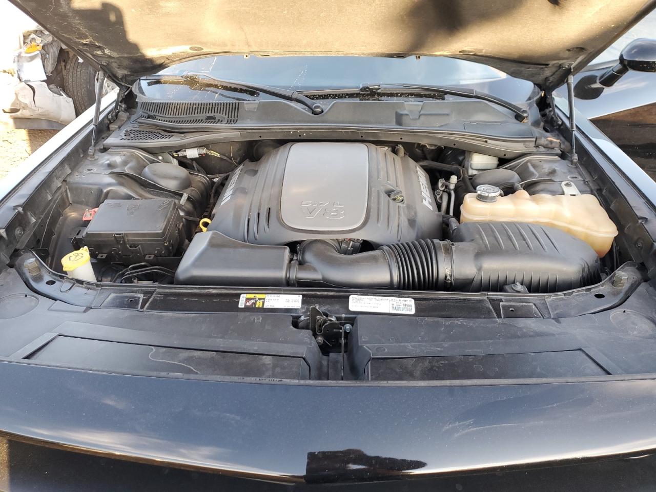 2015 Dodge Challenger - Image 11