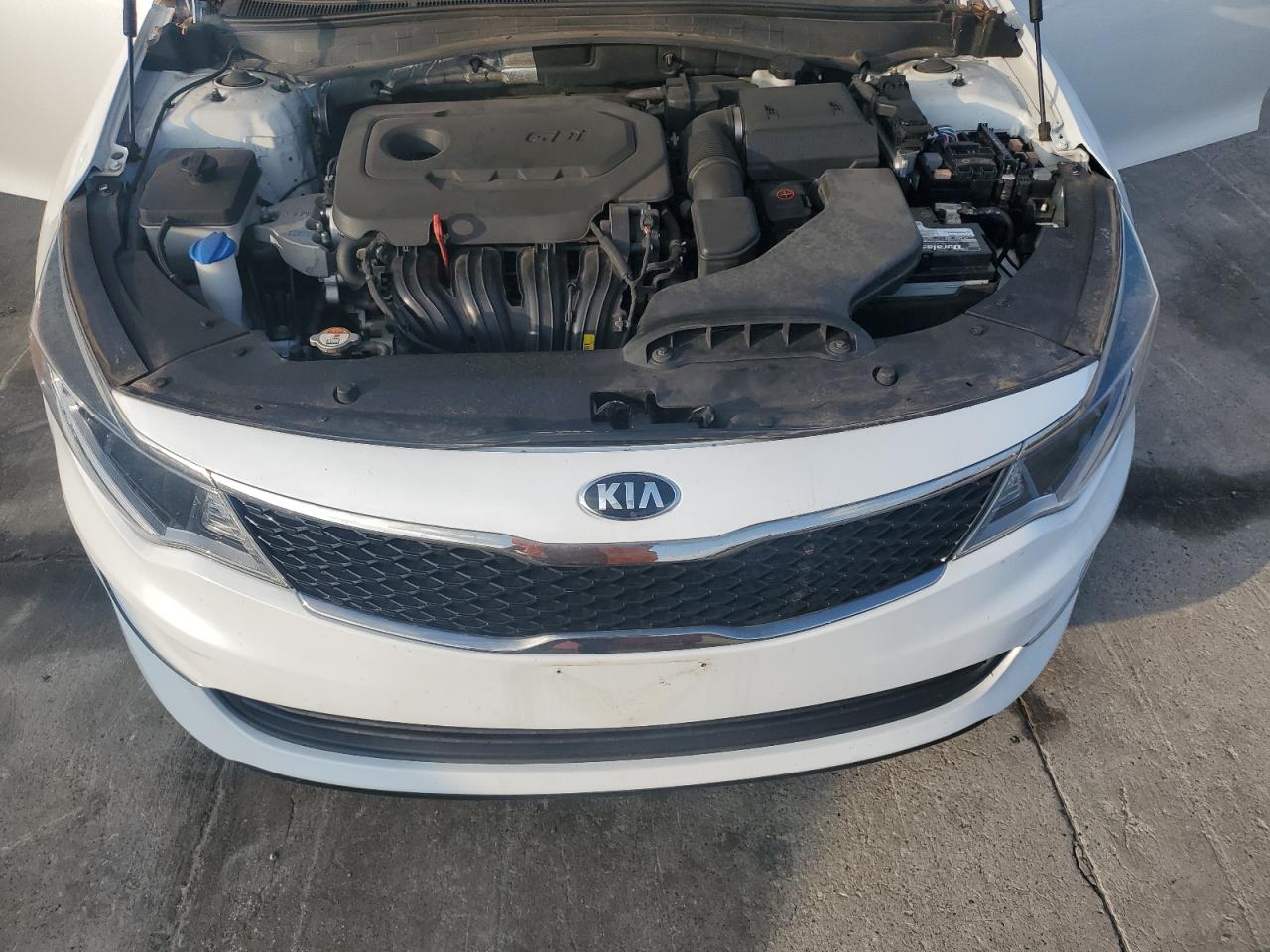 2018 Kia Optima - Image 13
