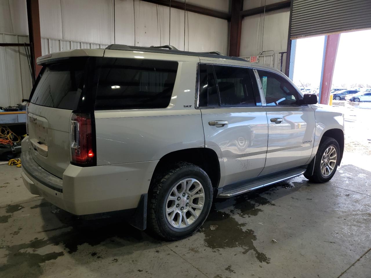 2015 GMC Yukon - Image 3