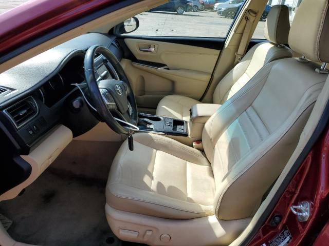  TOYOTA CAMRY 2017 Czerwony