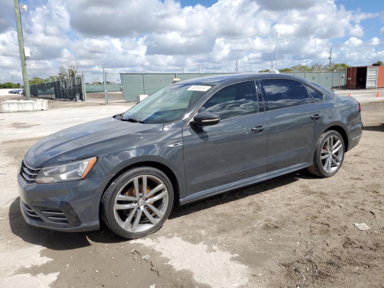 2018 Volkswagen Passat - Image 1