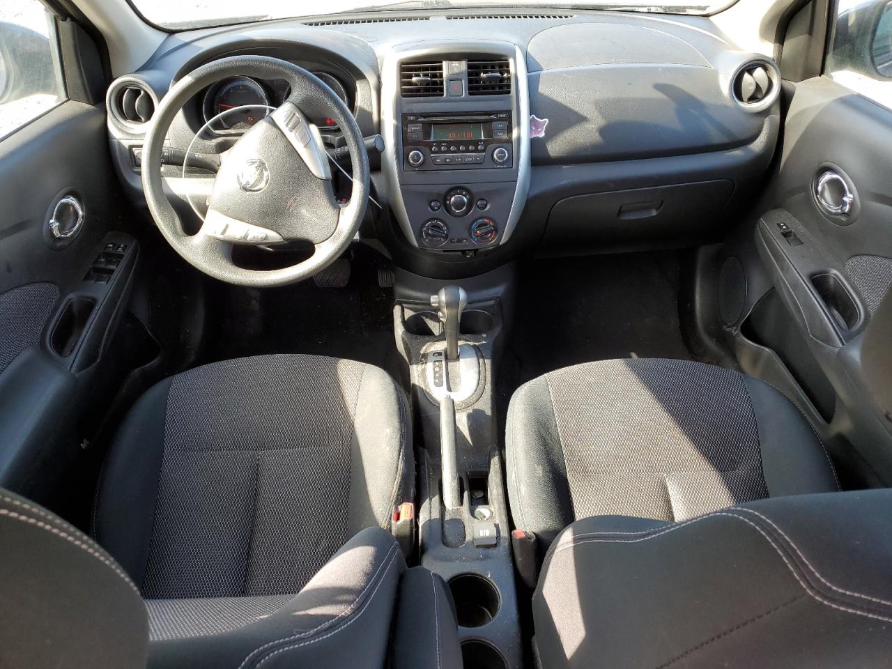 2015 Nissan Versa - Image 8