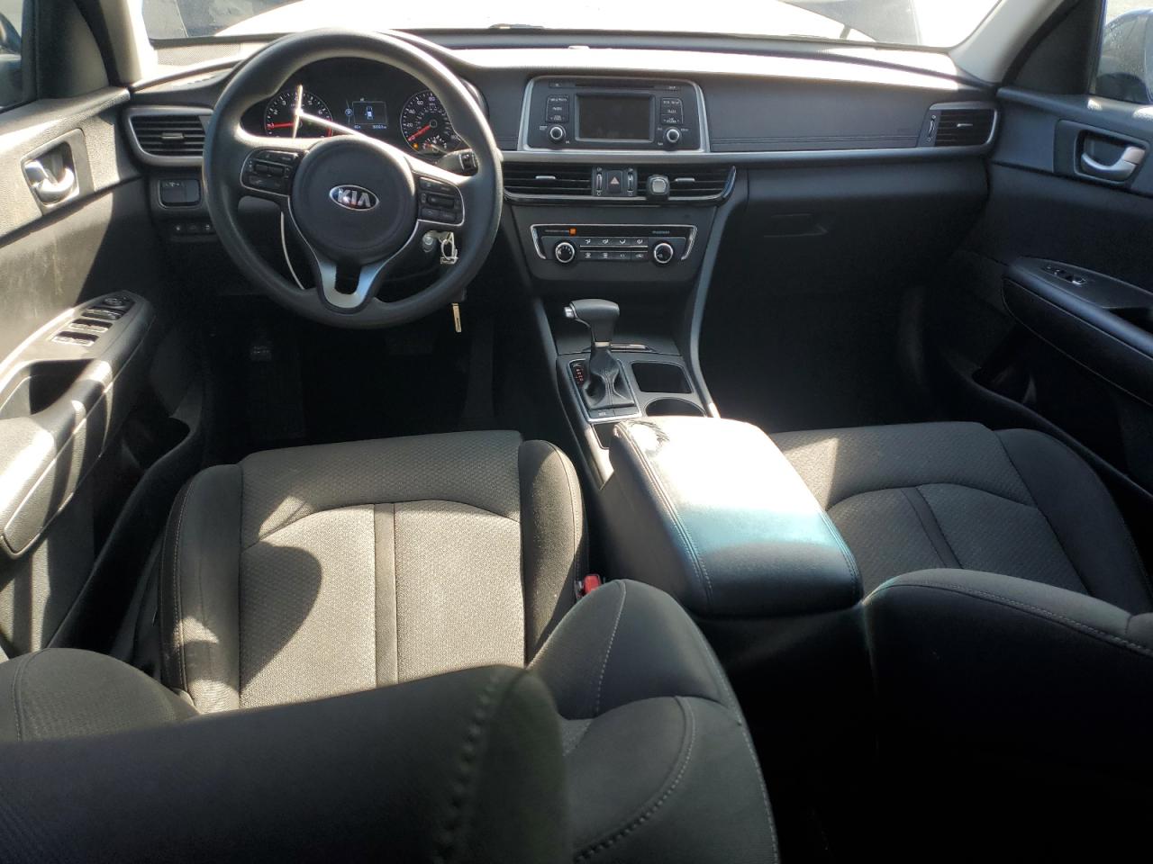 2016 Kia Optima - Image 8