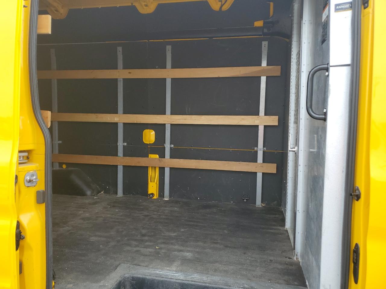 2021 Ford Transit - Image 11