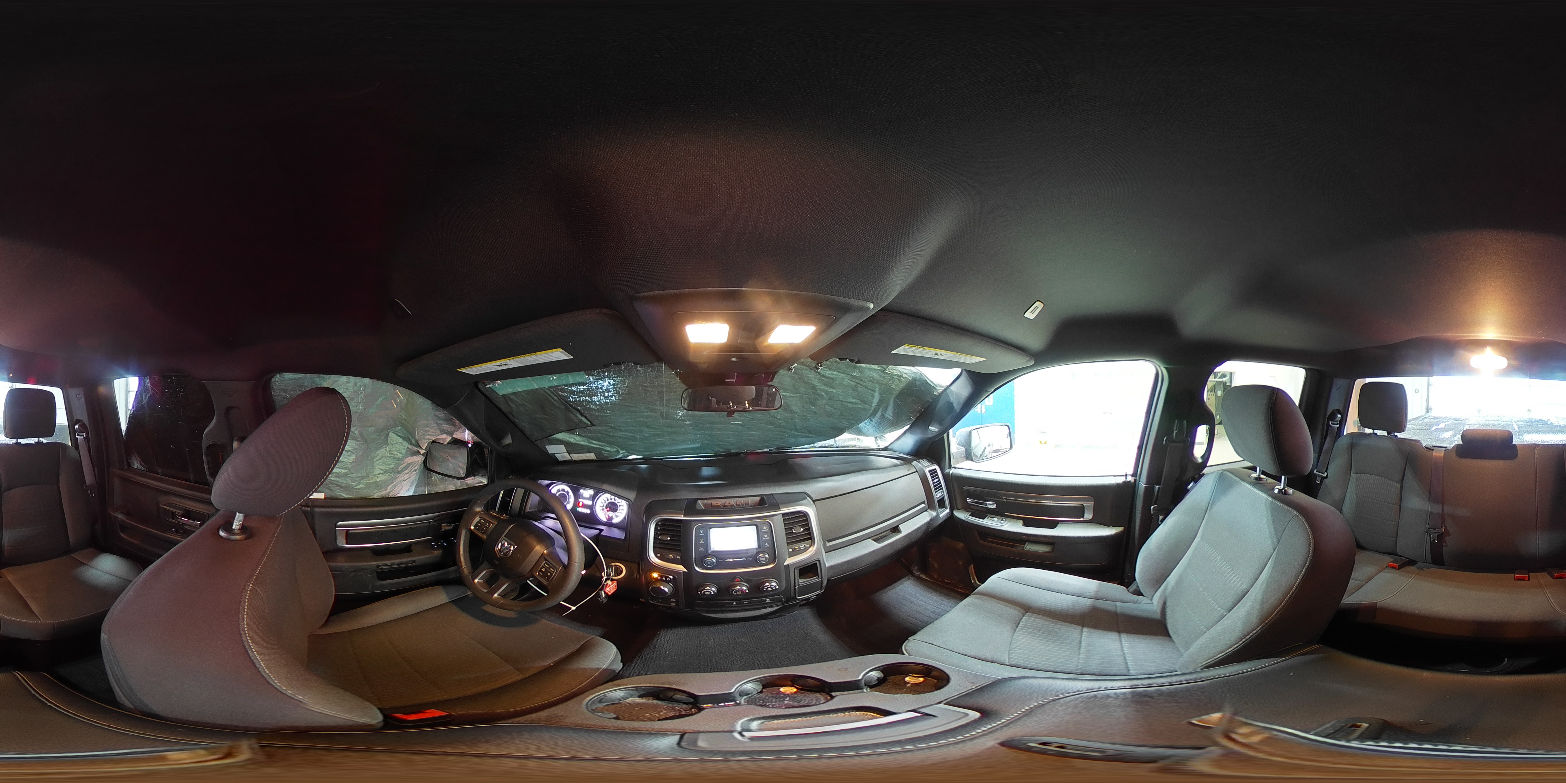2021 RAM 1500 - Image 14